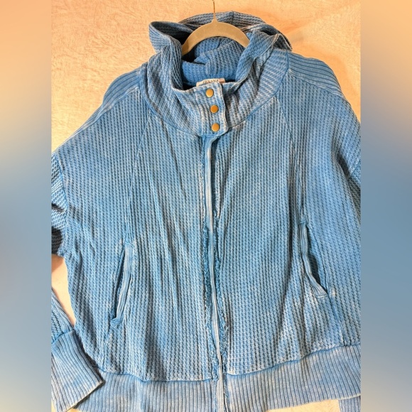 Acid Wash Cotton Waffle Hooded Zip-Up Jacket - Picture 3 of 10